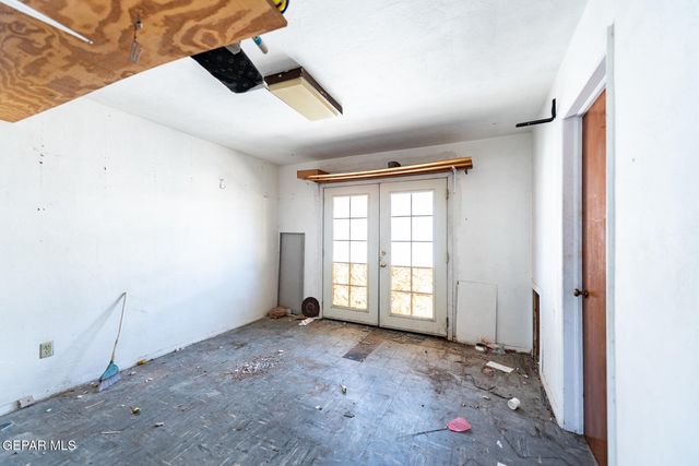 6240 PAPAGO Road, El Paso, TX 79905