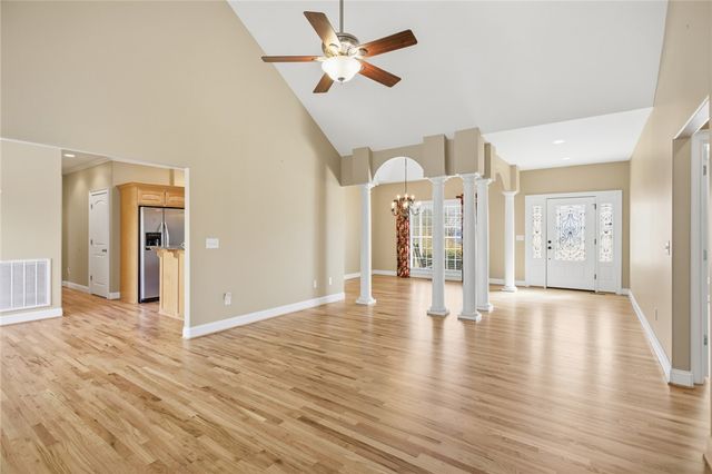 9069 Fairview Church Road, Seneca, SC 29672