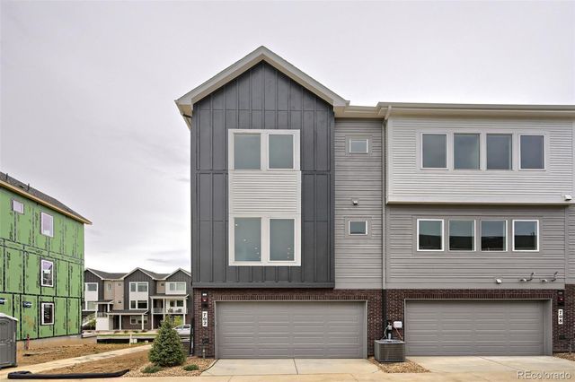 702 Skyhook Street, Erie, CO 80516