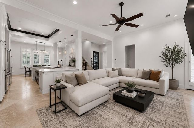 5215 Feagan Street A, Houston, TX 77007
