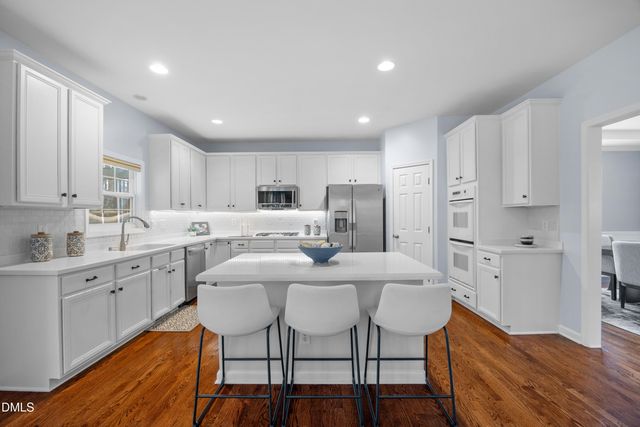 2813 Carriage Meadows Drive, Wake Forest, NC 27587