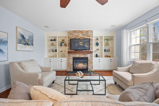 2813 Carriage Meadows Drive, Wake Forest, NC 27587