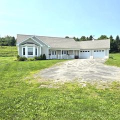 495 Vail Drive, Lyndon, VT 05850