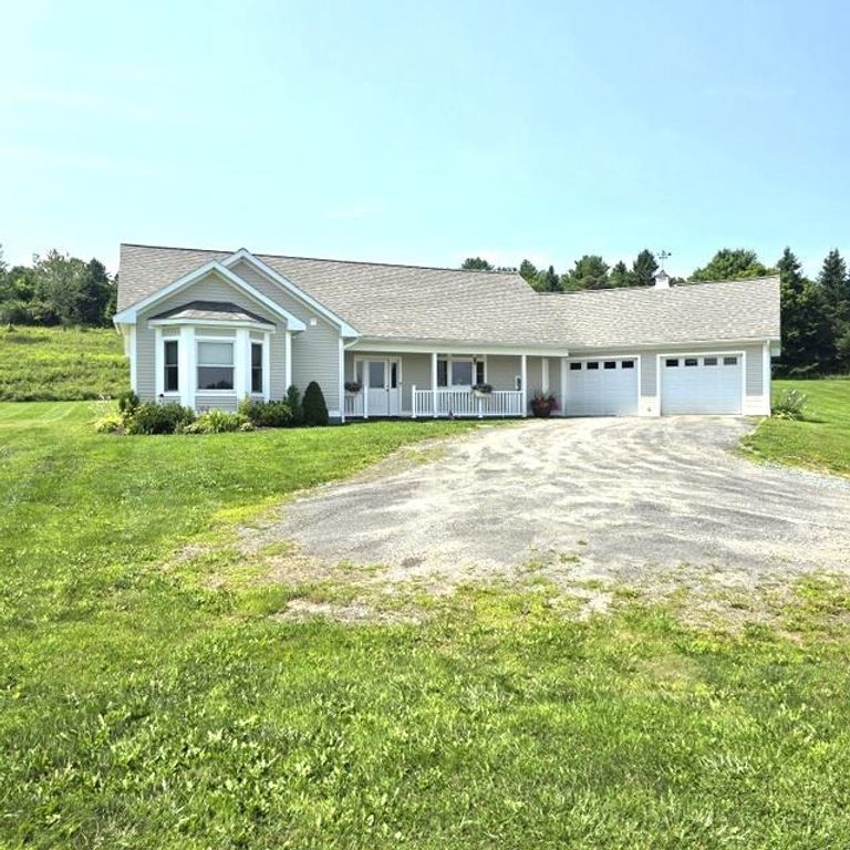 495 Vail Drive, Lyndon, VT 05850