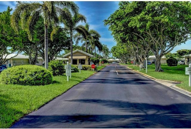 8786 Belle Aire Drive, Boca Raton, FL 33433