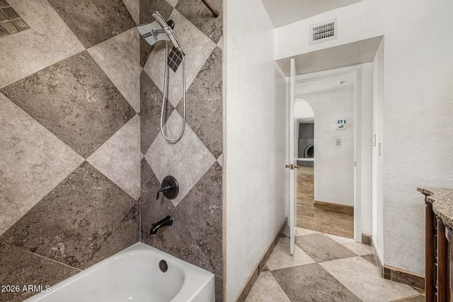 3113 N 82ND Street, Scottsdale, AZ 85251