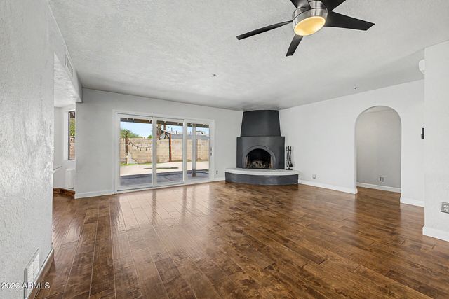 3113 N 82ND Street, Scottsdale, AZ 85251