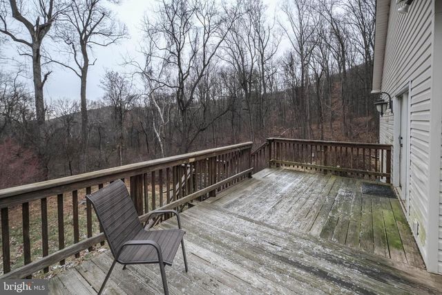 1195 SHANGRI LA RD, Bentonville, VA 22610