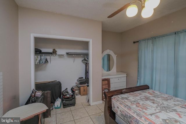 1195 SHANGRI LA RD, Bentonville, VA 22610