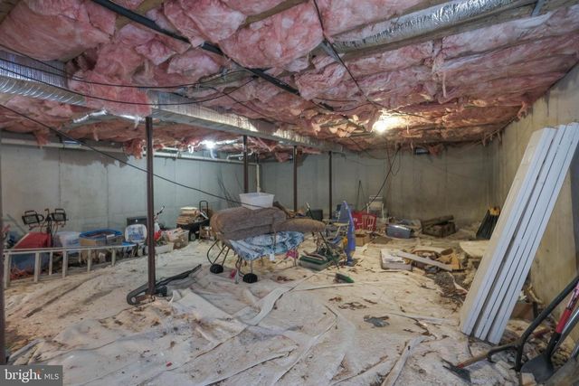 1195 SHANGRI LA RD, Bentonville, VA 22610