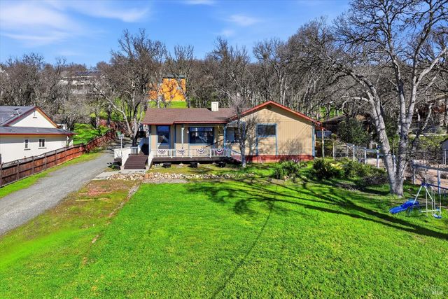 18712 Hidden Valley Rd, Hidden Valley Lake, CA 95467