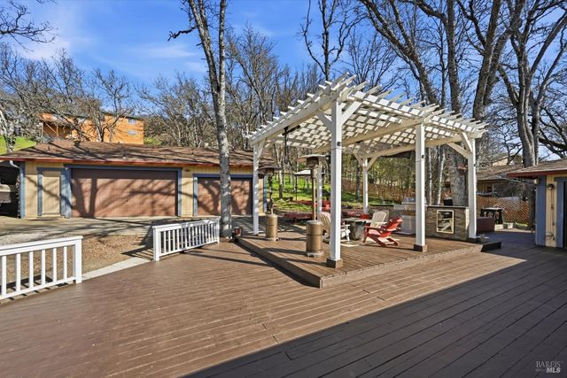 18712 Hidden Valley Rd, Hidden Valley Lake, CA 95467