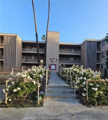 6979 Palm N141, Riverside, CA 92506