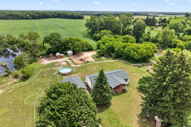 5110 N Cedar Lake Road NE, Edmore, MI 48829