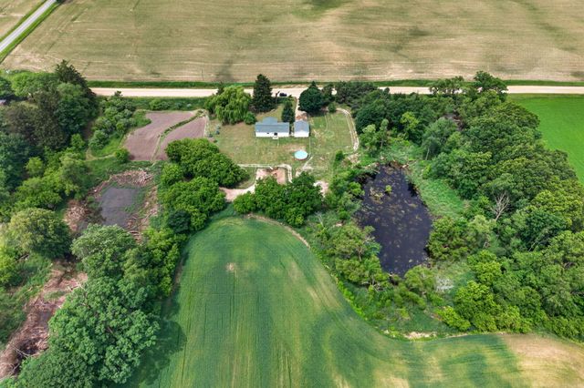 5110 N Cedar Lake Road NE, Edmore, MI 48829