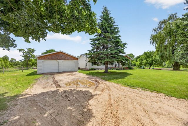 5110 N Cedar Lake Road NE, Edmore, MI 48829