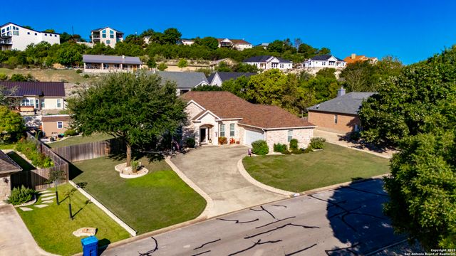 1809 Mountain Laurel, Kerrville, TX 78028