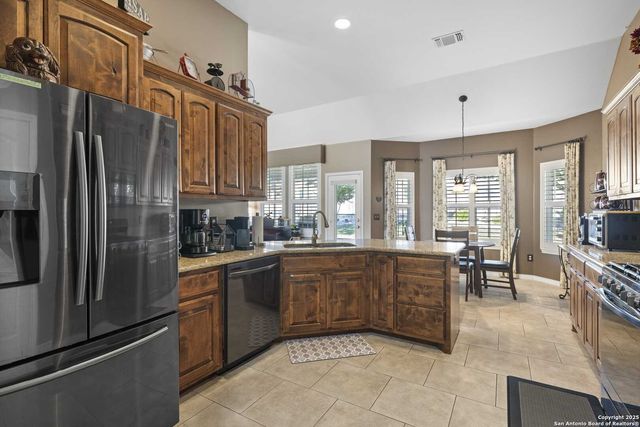 1809 Mountain Laurel, Kerrville, TX 78028
