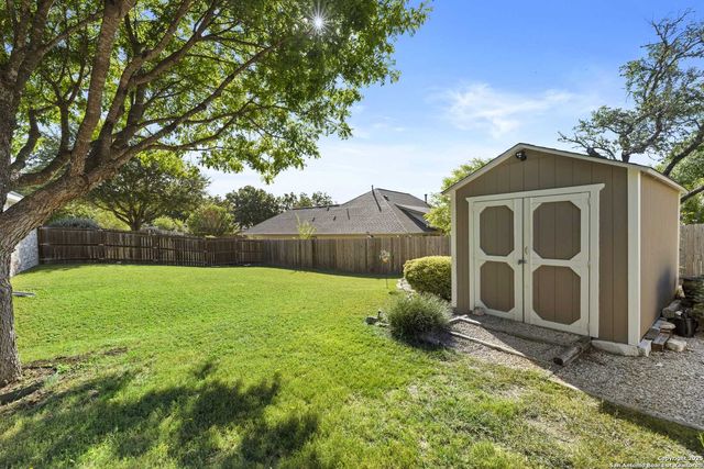 1809 Mountain Laurel, Kerrville, TX 78028