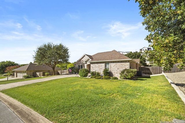 1809 Mountain Laurel, Kerrville, TX 78028