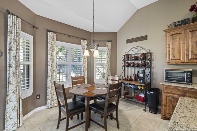 1809 Mountain Laurel, Kerrville, TX 78028