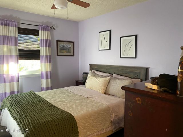 104 Twin Cedar Avenue, Long Beach, MS 39560