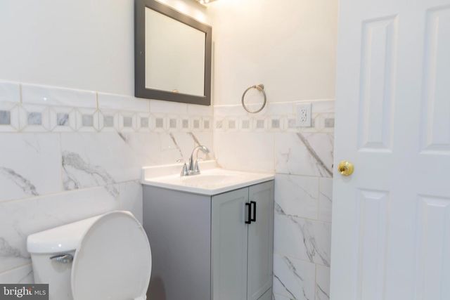 178 STONEGATE DR, Frederick, MD 21702