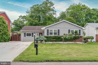 207 TWIN LAKES BLVD BLVD, Tuckerton, NJ 08087