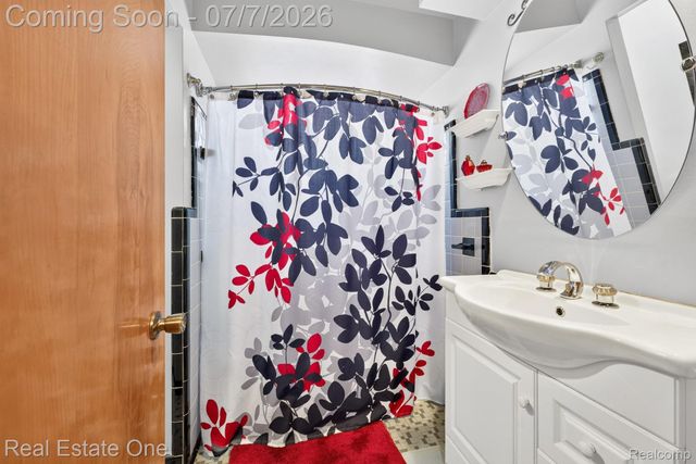 24749 Munson Street, Taylor, MI 48180