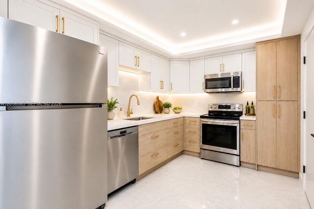 300 Bayview Drive 202, Sunny Isles Beach, FL 33160