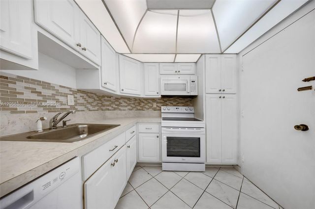 300 Bayview Drive 202, Sunny Isles Beach, FL 33160