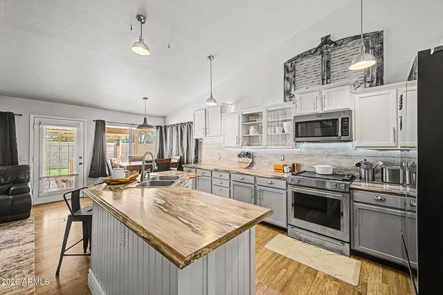 15019 W ROCKROSE Way, Surprise, AZ 85374