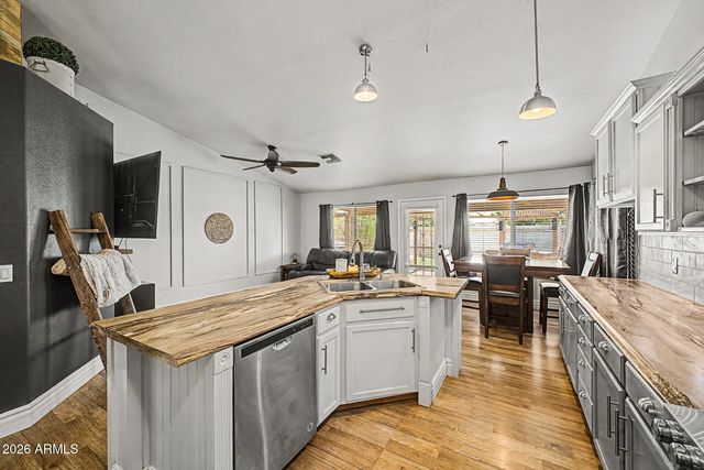 15019 W ROCKROSE Way, Surprise, AZ 85374