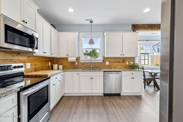 113 Darel Street, Rocky Point, NC 28457