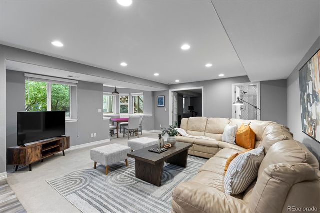 9636 Aspen Hill Circle, Lone Tree, CO 80124