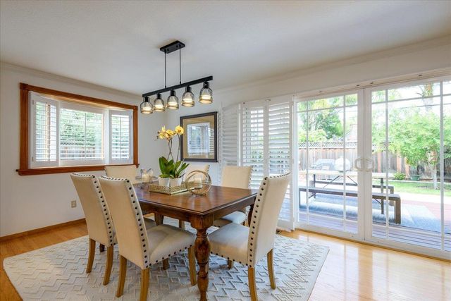 1027 EDMONDS Court, Sunnyvale, CA 94087
