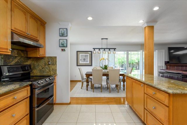 1027 EDMONDS Court, Sunnyvale, CA 94087