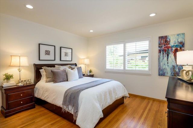 1027 EDMONDS Court, Sunnyvale, CA 94087