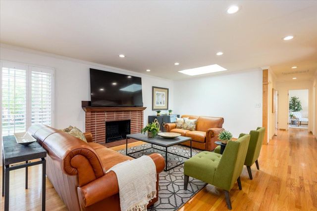 1027 EDMONDS Court, Sunnyvale, CA 94087