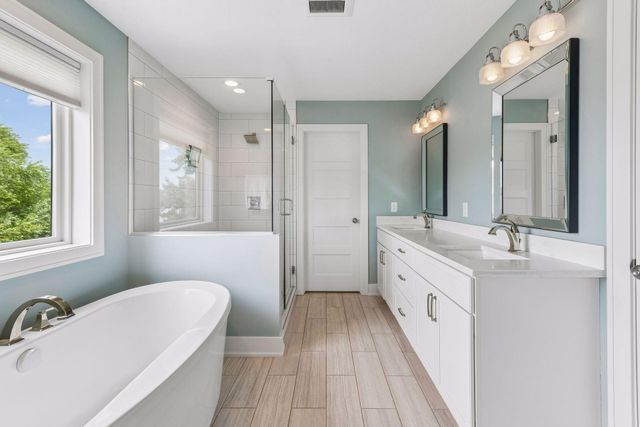 5840 Zenith Avenue S, Edina, MN 55410