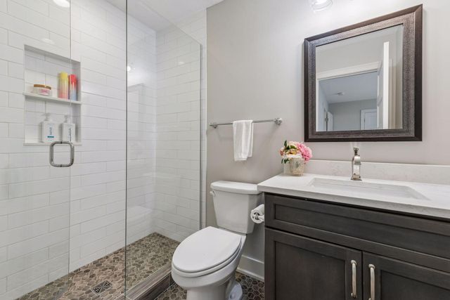 5840 Zenith Avenue S, Edina, MN 55410