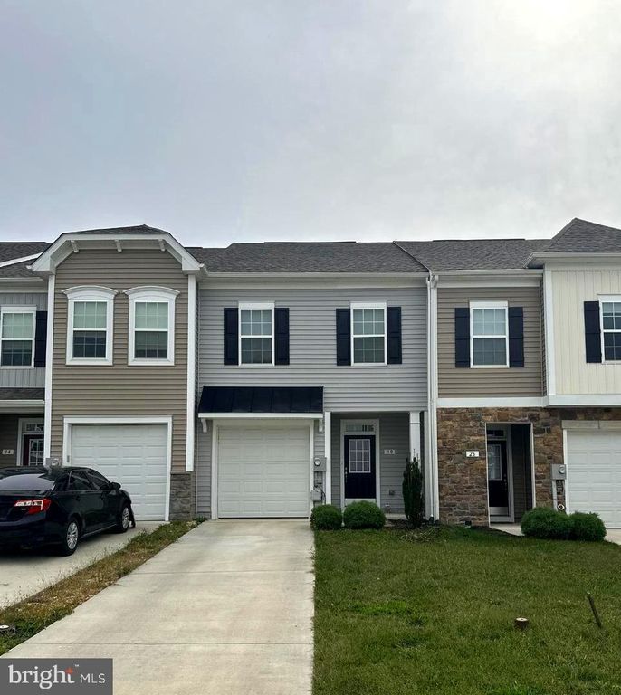 30 HORACE CT, Bunker Hill, WV 25413
