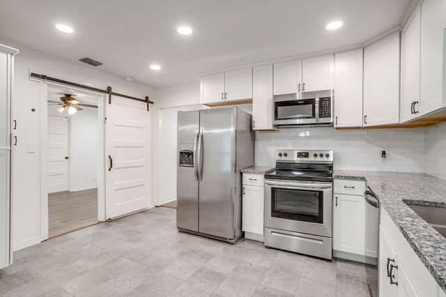 308 W 1st Street, Weatherford, TX 76086
