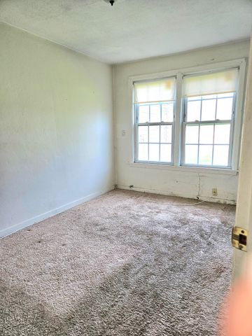 7608 Manor Avenue, Munster, IN 46321