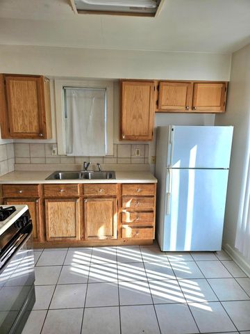 7608 Manor Avenue, Munster, IN 46321