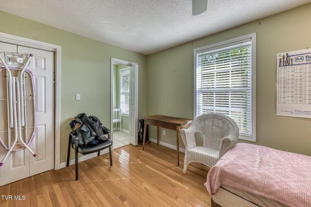350 & 356 Poplar Ridge Road, Piney Flats, TN 37686