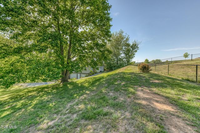 350 & 356 Poplar Ridge Road, Piney Flats, TN 37686