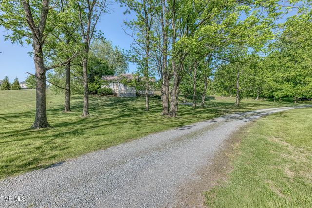 350 & 356 Poplar Ridge Road, Piney Flats, TN 37686