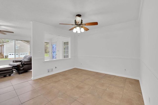 602 Beverly Way Way, Woodstock, GA 30188