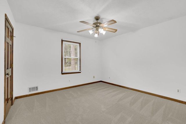 602 Beverly Way Way, Woodstock, GA 30188